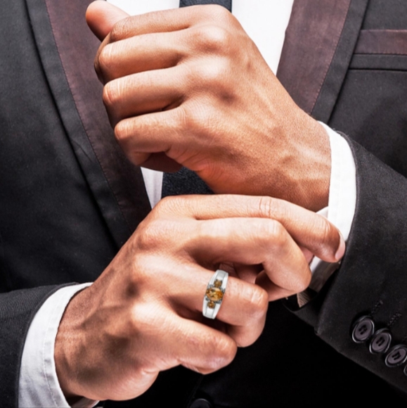 UNISEX STAINLESS STEEL CITRINE GEMSTONE MENS RING - Picture 2 of 5